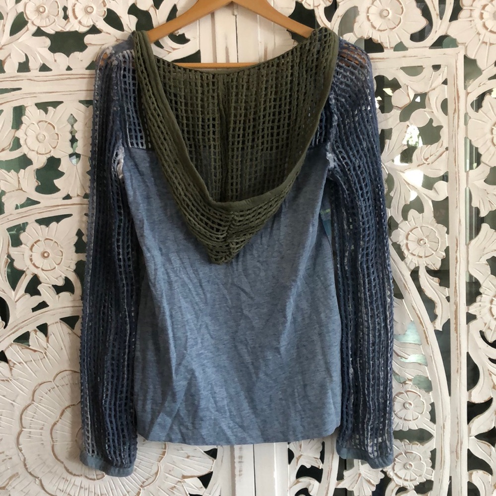 FREE PEOPLE 🌸 Painted Mesh Hoodie T-shirt NWOT.